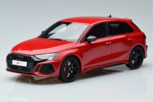 Audi RS3 8Y Sportback Rojo GT Spirit 1:18 GT378 Resina