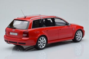 Audi RS4 B5 Avant Rojo Otto 1:18 OT1026B Resina - imagen 2 de 6