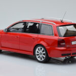 Audi RS4 B5 Avant Rojo Otto 1:18 - image 5 of 6