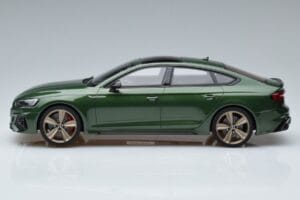 Audi RS5 B9 Sportback Sonoma Verde Asia Edition GT Spirit 1:18 CLDC018 Resina - imagen 3 de 6