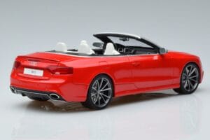 Audi RS5 B8 Descapotable Rojo GT Spirit 1:18 GT724 Resina - imagen 2 de 5