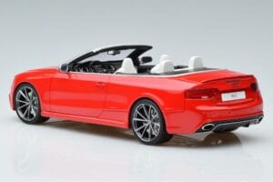 Audi RS5 B8 Descapotable Rojo GT Spirit 1:18 GT724 Resina - imagen 4 de 5