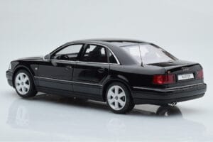 Audi S8 D2 Negro Otto 1:18 OT082 Resina - imagen 5 de 6