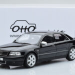 Audi S8 D2 Negro Otto 1:18 - image 6 of 6