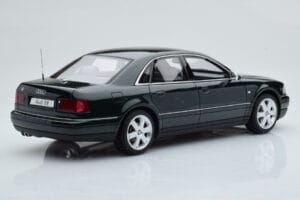 Audi S8 D2 Verde Otto 1:18 OT916 Resina - imagen 2 de 6