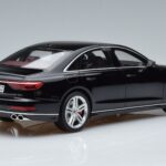 Audi S8 D5 Mythos Negro Asia Edition GT Spirit 1:18 CLDC019 Resina - image 2 of 6