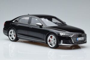 Audi S8 D5 Mythos Negro Asia Edition GT Spirit 1:18 CLDC019 Resina - imagen 4 de 6