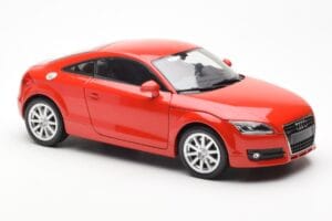 Audi TT 8J Rojo Metálico Minichamps 1:18 100015021 Metal - imagen 6 de 8