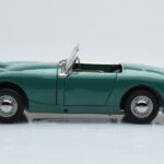Austin-Healey Sprite Verde Kyosho 1:18 - image 5 of 8