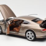 Bentley Continental GT Dark Cashmere Metalizado Norev 1:18 182781 - image 5 of 8