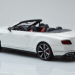 Bentley Continental GTC V8 S Blanco GT Spirit 1:18 - image 5 of 6