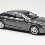 Bentley Flying Spur W12 Granite Gris Kyosho 1:18 08891GN - image 6 of 8