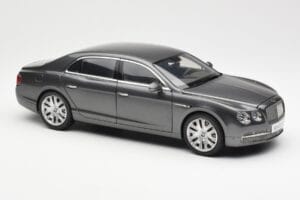 Bentley Flying Spur W12 Granite Gris Kyosho 1:18 08891GN Metal - imagen 6 de 8