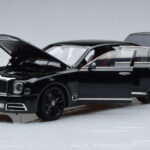 Bentley Mulsanne W.O. Edition By Mulliner Negro Almost Real 1:18 - image 2 of 11
