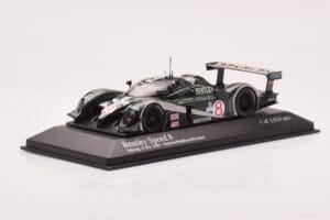 Bentley Speed 8 #8 J. Herbert / D. Brabham / M. Blundell Sebring 12 Hours 2003 Minichamps 1:43 400031398 Metal - imagen 2 de 4