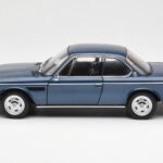 BMW 3.0 CSi E9 Azul Metálico AUTOart 1:18 - image 4 of 8