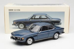 BMW 3.0 CSi E9 Azul Metálico AUTOart 1:18 70672 Metal - imagen 8 de 8