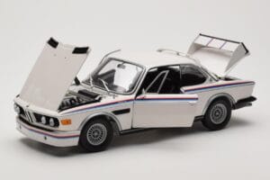 BMW 3.0 CSL E9 Blanco Heritage Edition Minichamps 1:18 80432411550 Metal - imagen 2 de 8