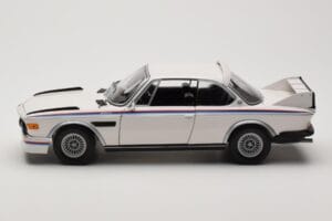 BMW 3.0 CSL E9 Blanco Heritage Edition Minichamps 1:18 80432411550 Metal - imagen 4 de 8
