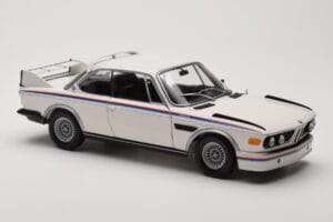 BMW 3.0 CSL E9 Blanco Heritage Edition Minichamps 1:18 80432411550 Metal - imagen 6 de 8