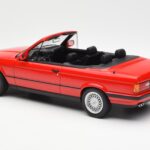 BMW 318i E30 Descapotable Rojo Norev 1:18 183210 - image 5 of 6