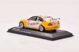 BMW 320i E46 Wiechers Sport #32 Hennerici / Wiechers WTCC 2005 Minichamps 1:43 400052432 Metal - imagen 3 de 4