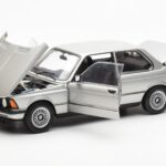 BMW 323i E21 Aspen Plata AUTOart 1:18 - image 2 of 8