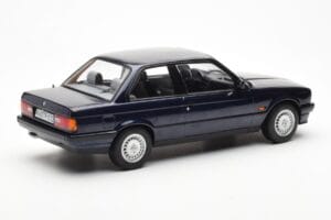 BMW 325i E30 Azul Metálico Norev 1:18 183201 Metal - imagen 2 de 6