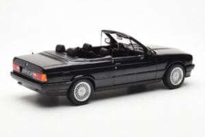 BMW 325i E30 Descapotable Negro Metálico Norev 1:18 183211 Metal - imagen 2 de 6