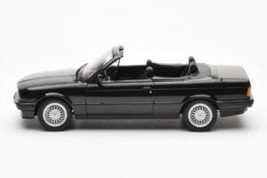 BMW 325i E30 Descapotable Negro Metálico Norev 1:18 183211 Metal - imagen 3 de 6