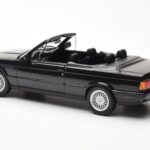 BMW 325i E30 Descapotable Negro Metálico Norev 1:18 - image 5 of 6
