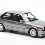 BMW 325i E30 Gris Metallic Otto 1:18 - image 4 of 6
