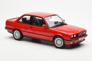 BMW 325i E30 Rojo Norev 1:18 183202 Metal - imagen 4 de 6