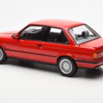 BMW 325i E30 Rojo Norev 1:18 - image 5 of 6