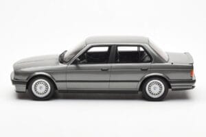 BMW 325i E30 Berlina Dolphin Gris Otto 1:18 OT819 Resina - imagen 3 de 6