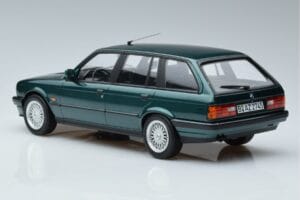 BMW 325i E30 Touring Verde Metálico Norev 1:18 183219 Metal - imagen 5 de 6