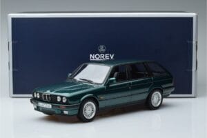 BMW 325i E30 Touring Verde Metálico Norev 1:18 183219 Metal - imagen 6 de 6