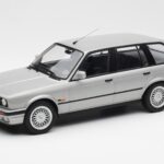 BMW 325i E30 Touring Plata Norev 1:18 183216