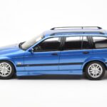 BMW 328i E36 Touring M Package Azul Otto 1:18 - image 3 of 6