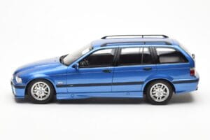 BMW 328i E36 Touring M Package Azul Otto 1:18 OT358 Resina - imagen 3 de 6