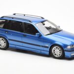 BMW 328i E36 Touring M Package Azul Otto 1:18 - image 4 of 6
