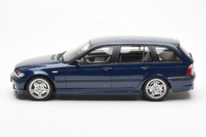 BMW 330i E46 Touring Azul Otto 1:18 OT251 Resina - imagen 3 de 6