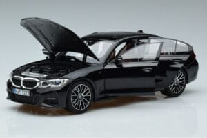 BMW 330i G20 Negro Metálico Norev 1:18 183277 Metal - imagen 2 de 7