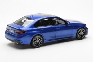 BMW 330i G20 Portimao Azul Metallic Norev 1:18 80432450999 Metal - imagen 3 de 8