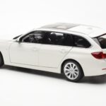 BMW 335i F31 Touring Alpine Blanco Paragon 1:18 - image 7 of 8