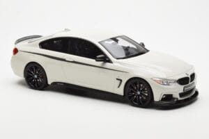 BMW 435i F32 M Performance Package Blanco GT Spirit 1:18 GT710 Resina - imagen 4 de 6