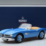 BMW 507 Azul Norev 1:18 - image 6 of 6
