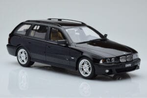 BMW 540 E39 Touring M Package Negro Otto 1:18 OT1013 Resina - imagen 4 de 6