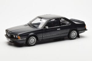 BMW 635 CSi E24 Diamant Negro Metálico AUTOart 1:18 70521