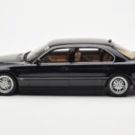 BMW 750iL E38 Negro Otto 1:18 - image 3 of 6